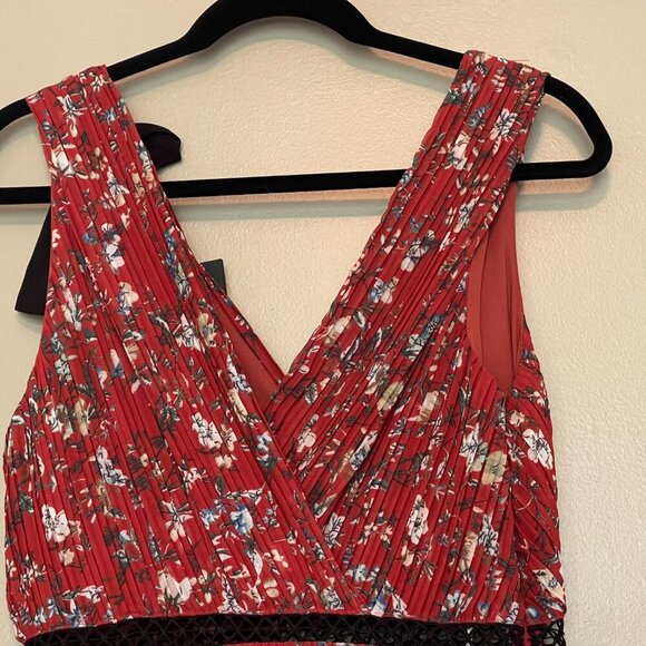 Lulus Size M Tiered Red Floral Dress - Picture 9 of 12